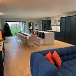 Michel 220m2 *
