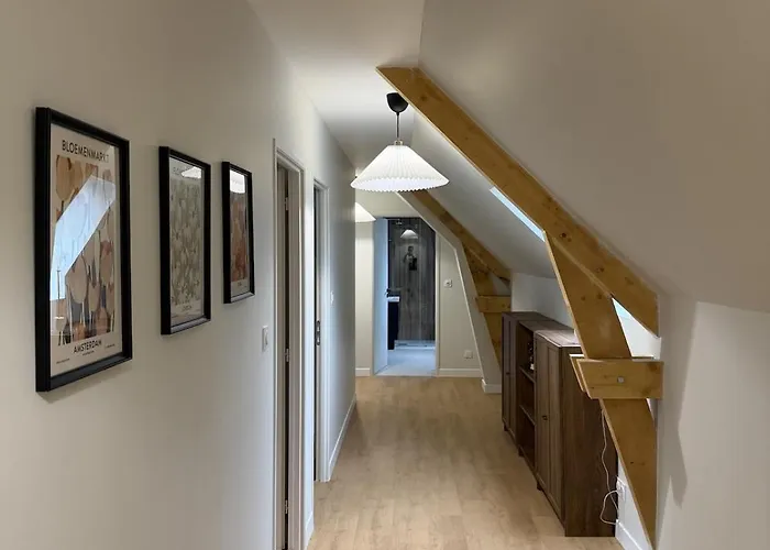 Michel 220m2 * Saint-James